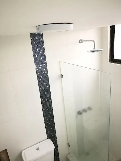 Apartamento Edificio Tuncahuan, 12 De Octubre A 50Mts Swissotel Quito Apartment