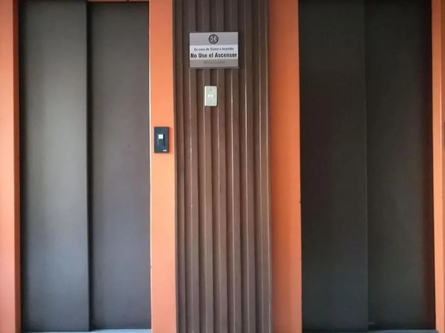 Apartment Apartamento Edificio Tuncahuan, 12 De Octubre A 50Mts Swissotel Quito